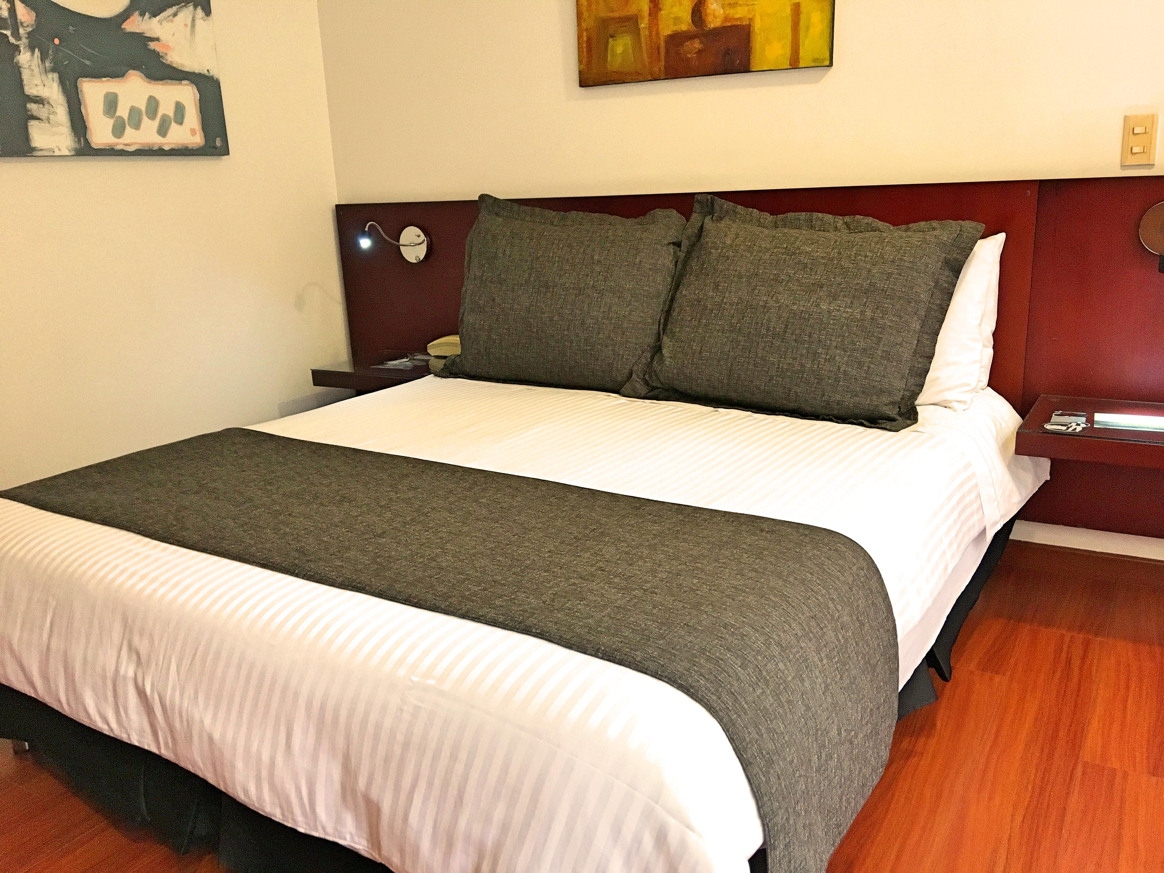 Cora 96 Street Appart hôtel 4*